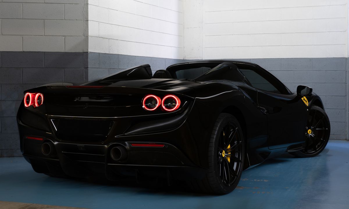 Ferrari F8 Spider Atelier – Foto 6