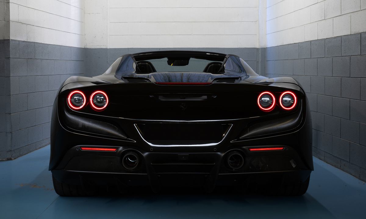 Ferrari F8 Spider Atelier – Foto 7