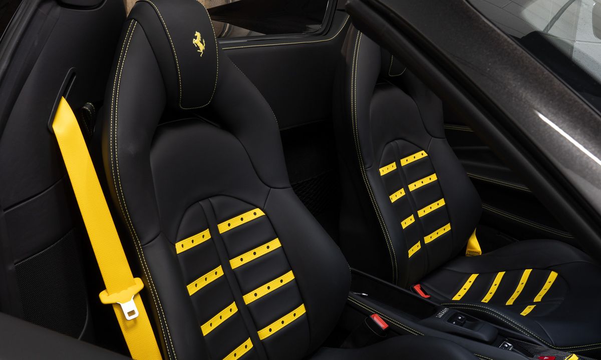 Ferrari F8 Spider Atelier – Foto 9