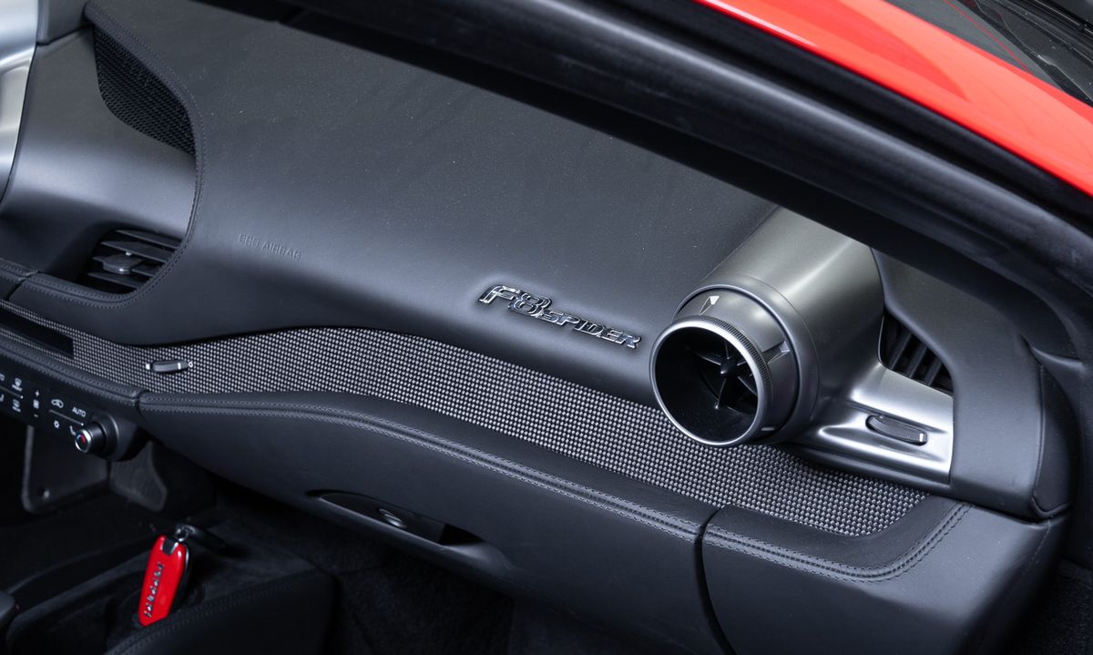 Ferrari F8 Spider – Foto 8