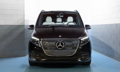 V300d AMG 4Matic ExtraLong in Bruges - next