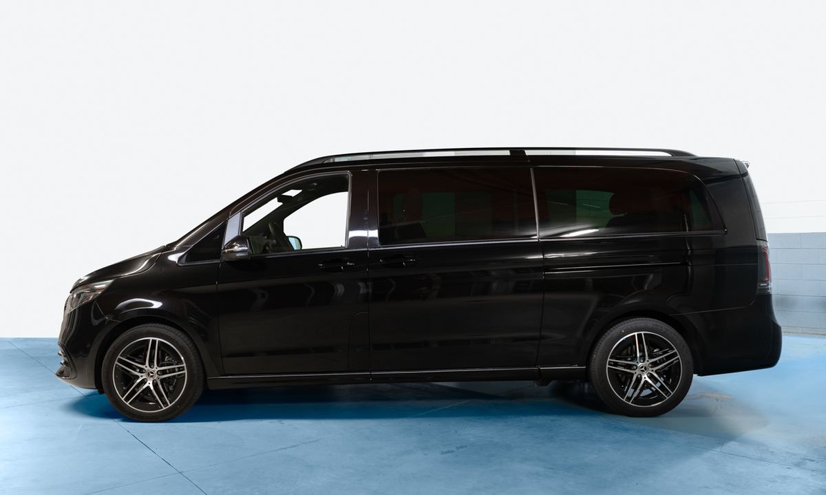 Mercedes-Benz V300d AMG 4Matic ExtraLong – Foto 4