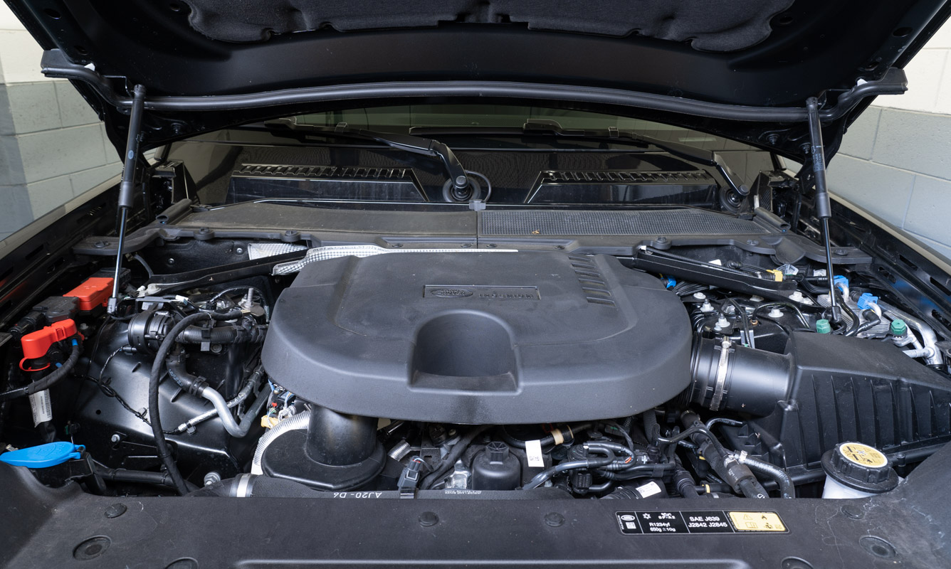 Defender 110 in Barcelona - previous