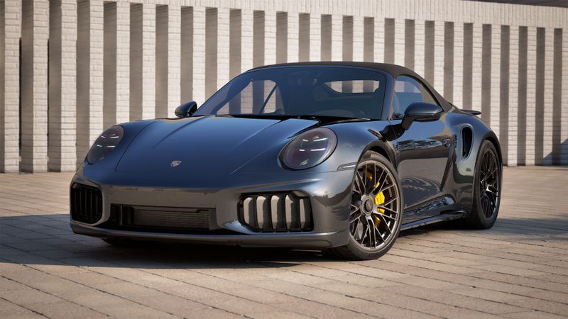 911 Turbo S Cabriolet Black in Milano - 1