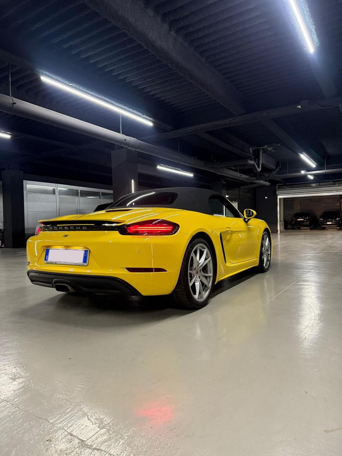 Porsche 718 Boxster