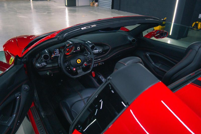  F8 Spider Red Black Strips in Monaco - 1