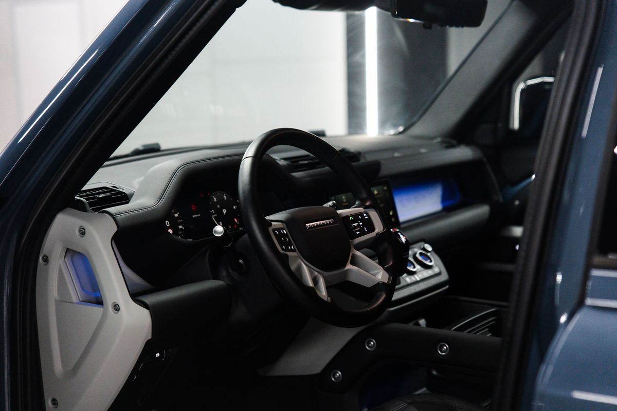 Land Rover Defender 7 seater – Foto 7