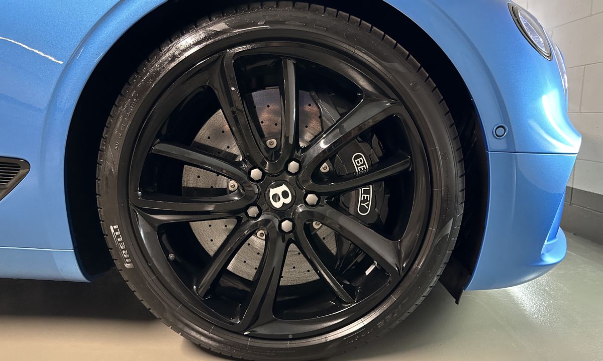 Bentley Continental GTC V8 – Foto 2