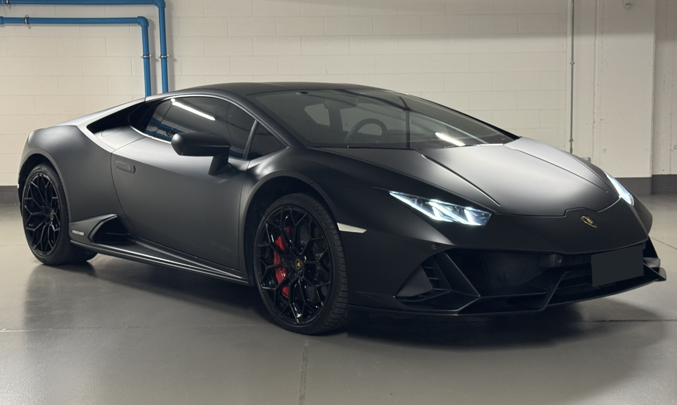 Luxury car rental in Europe - Lamborghini Huràcan EVO Coupé LP640-4 - 1