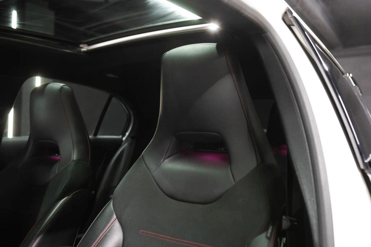 Mercedes-Benz A45s AMG – Foto 8