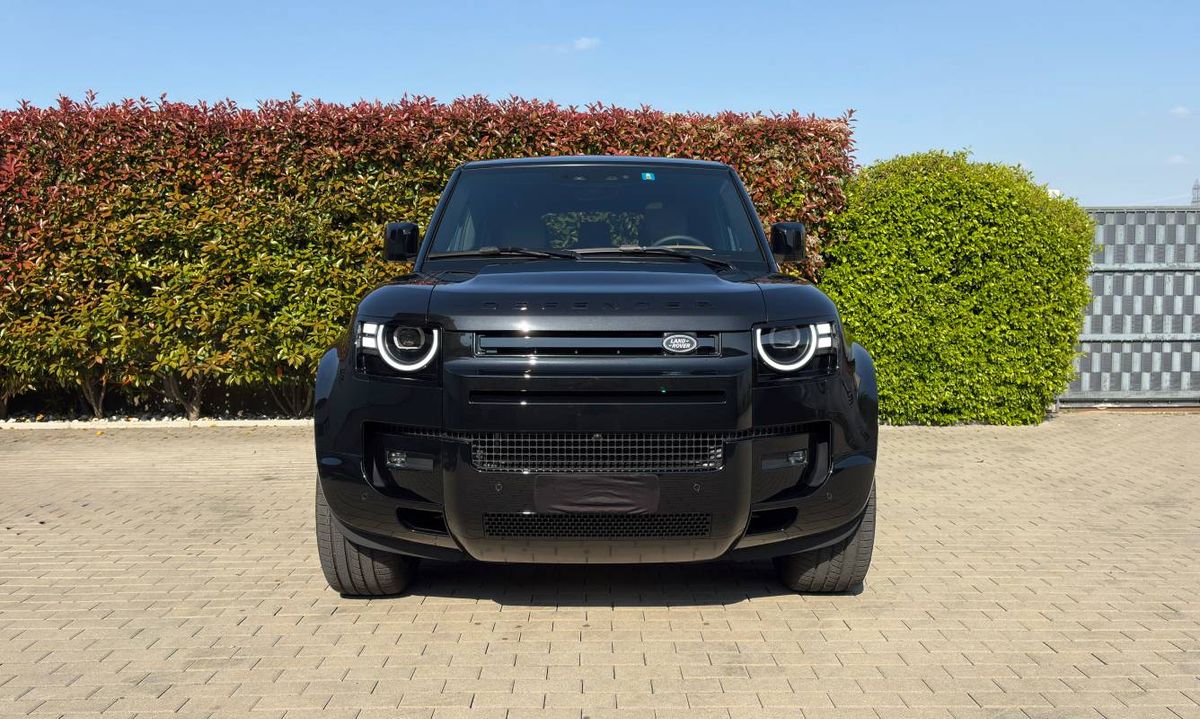 Land Rover Defender 110 HSE (7 Seats) – Foto 2