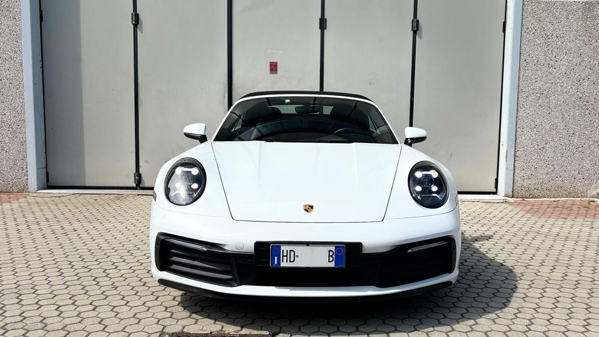 Porsche 992.2 Carrera Cabriolet S – Foto 2