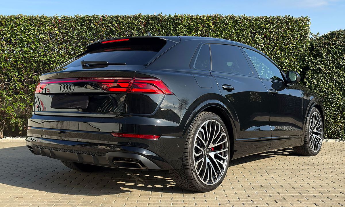 Audi Q8 S Line – Foto 4