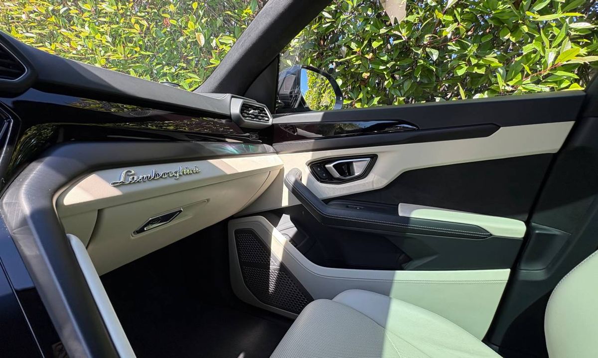 Lamborghini Urus S blu – Foto 5