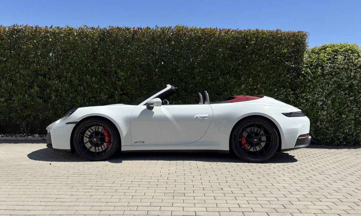 Porsche 911 Carrera 4 GTS – Foto 4