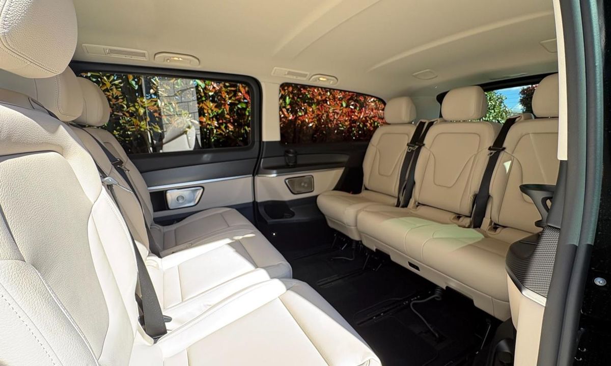 Mercedes-Benz V class extralong 2026 – Foto 9