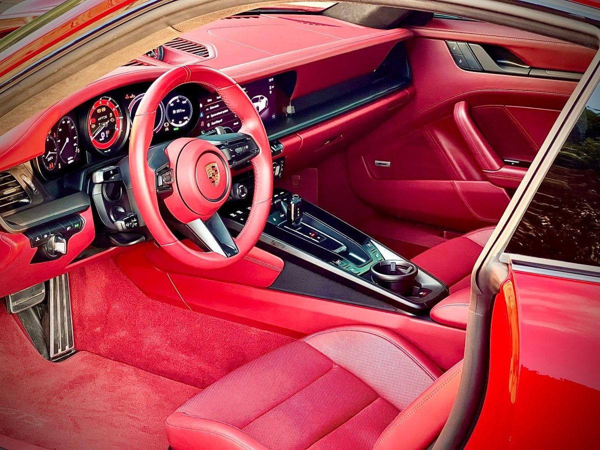 Porsche 911 992 Carrera GTS – Foto 3