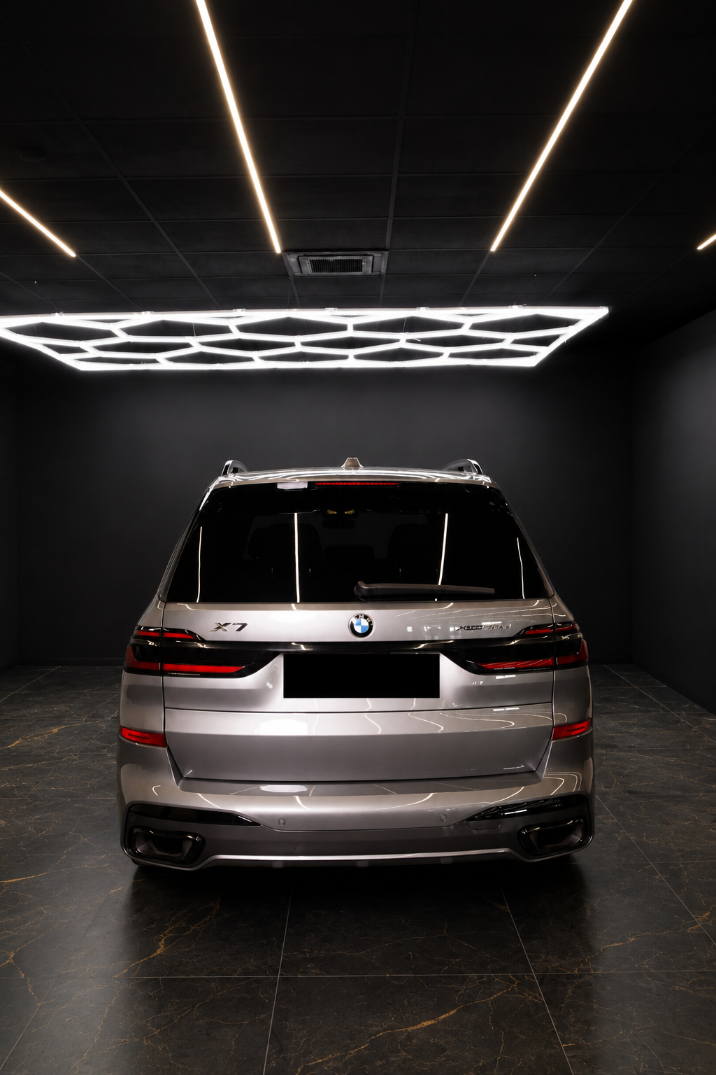 BMW X7 40d MSport Pro Grey – Foto 2