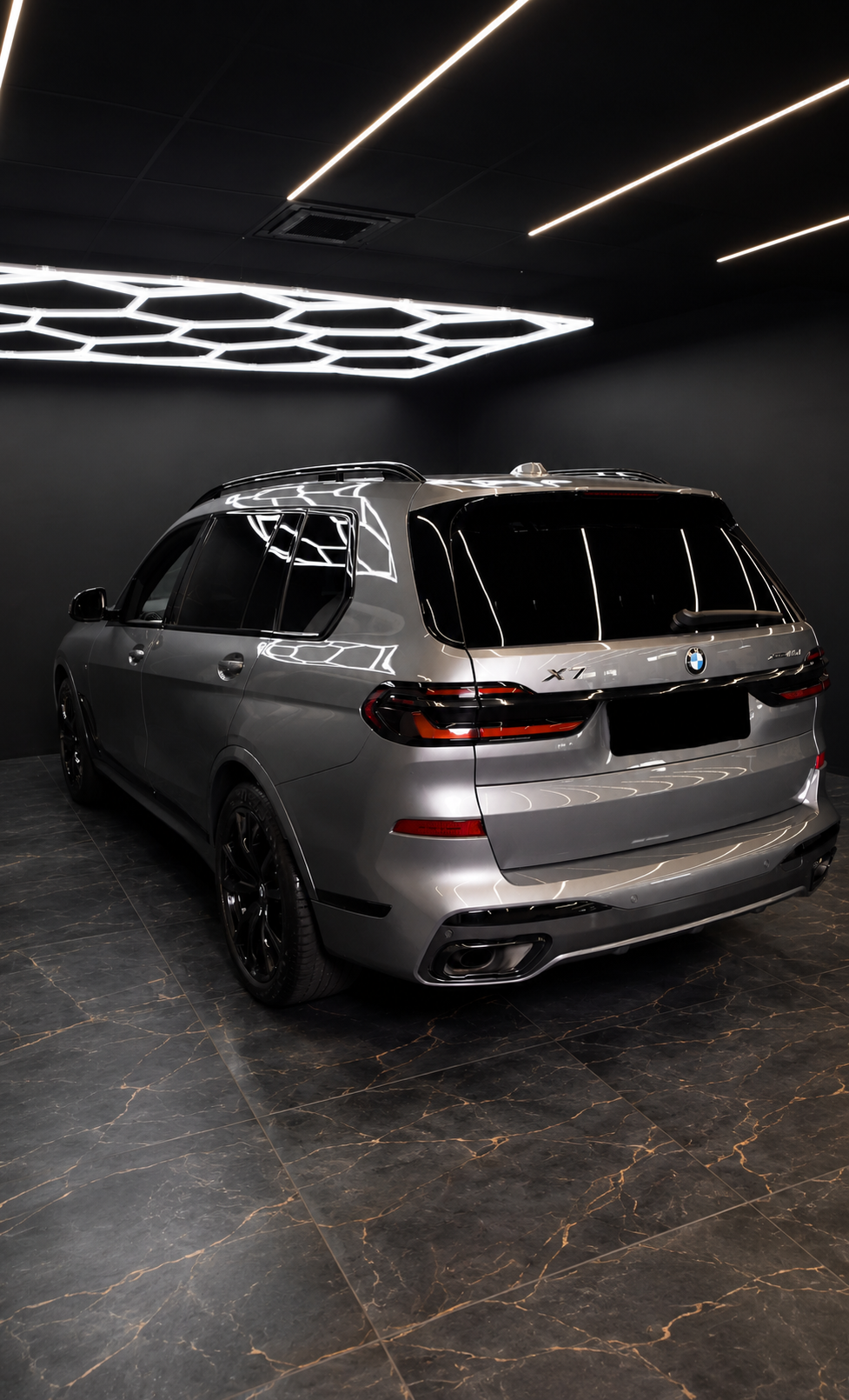 BMW X7 40d MSport Pro Grey – Foto 9