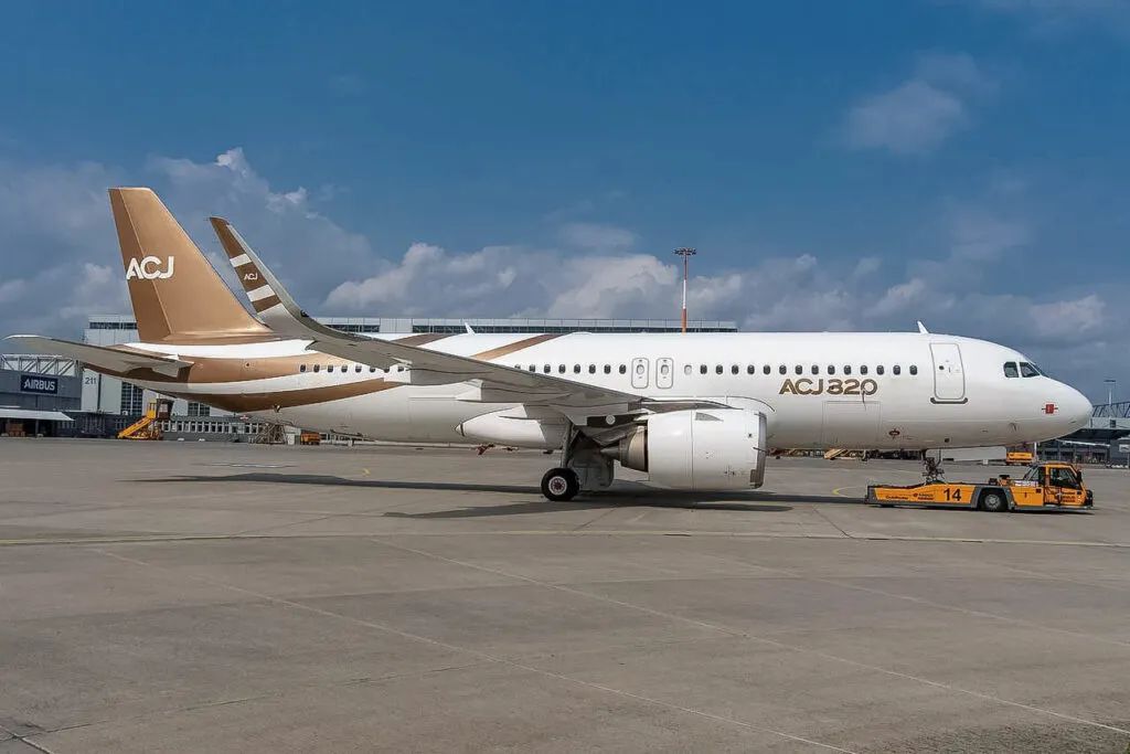 Airbus Airbus ACJ320
