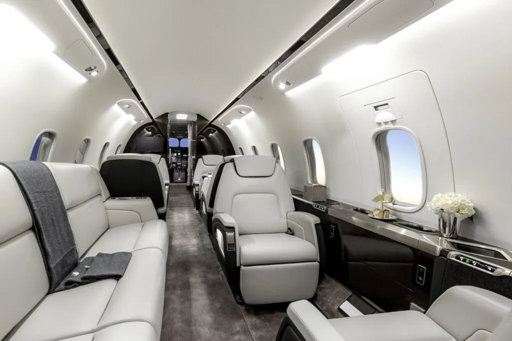 Bombardier Bombardier Challenger 350 – صورة 2