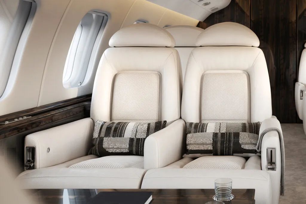 BOMBARDIER BOMBARDIER CHALLENGER 600 – صورة 3