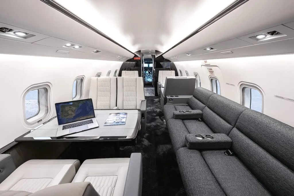 BOMBARDIER BOMBARDIER CHALLENGER 604 – صورة 2