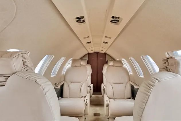 Cessna Cessna Citation bravo – صورة 3