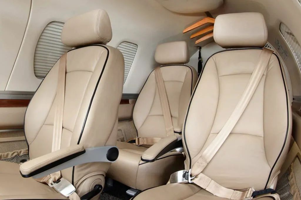 Eclipse Aerospace Eclipse Aerospace Eclipse 500 – صورة 2