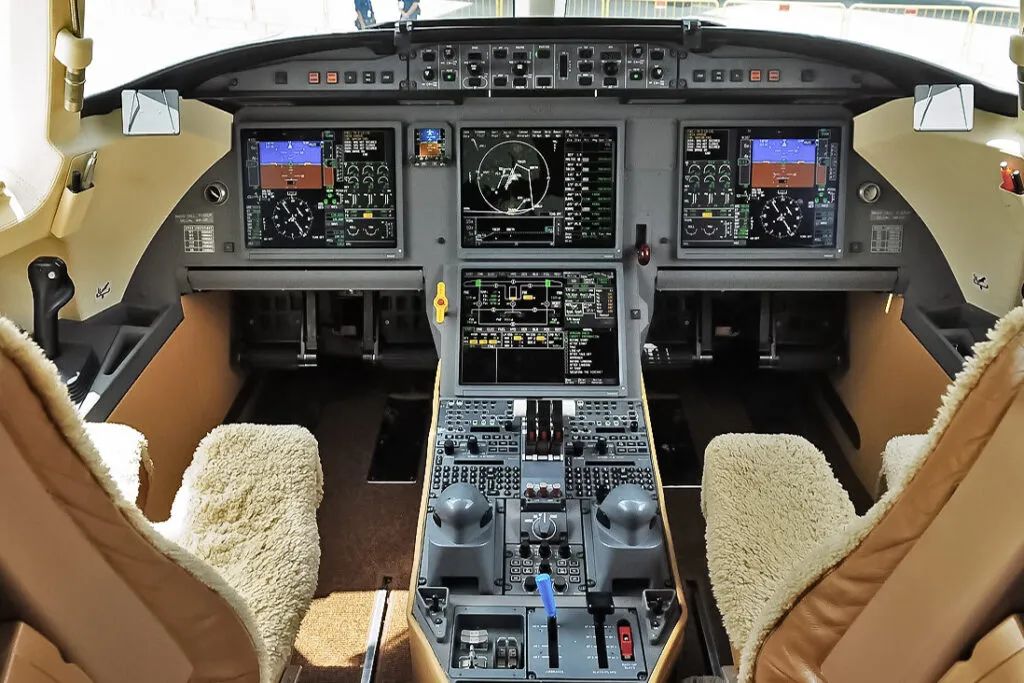 Dassault Dassault Falcon 7X – صورة 4