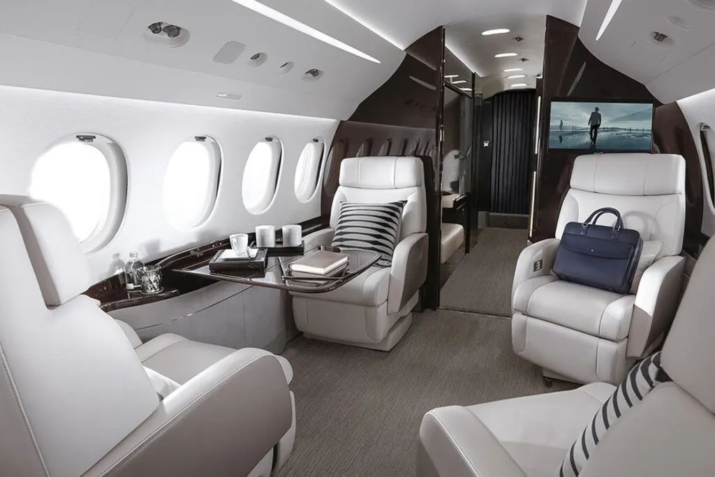 Dassault Dassault Falcon 8X – صورة 2