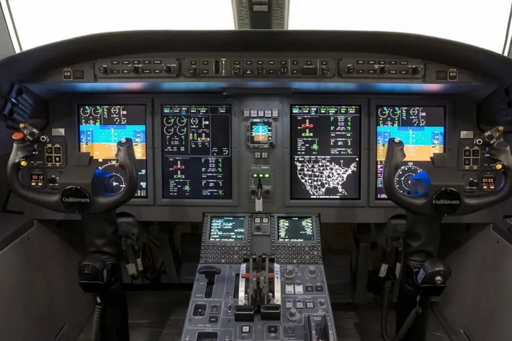 Gulfstream Gulfstream G150 – صورة 4