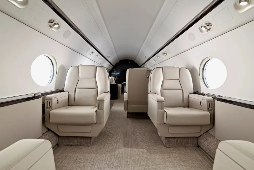 Gulfstream Gulfstream G550 – صورة 2