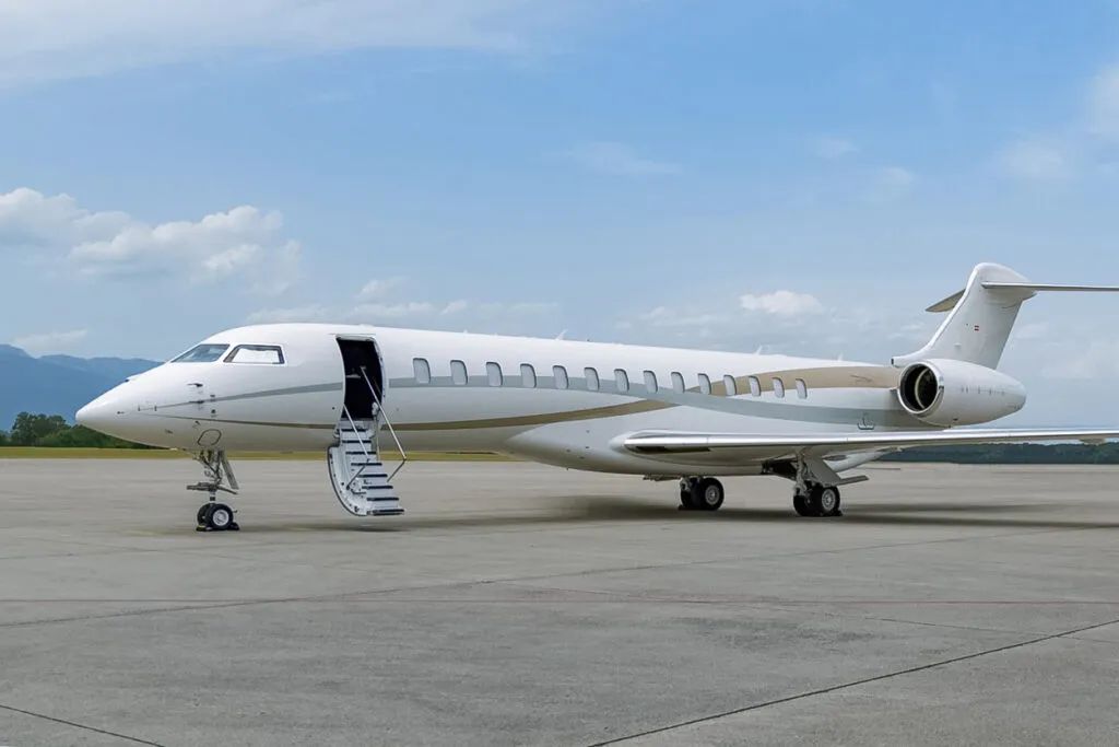 BOMBARDIER BOMBARDIER GLOBAL 7000