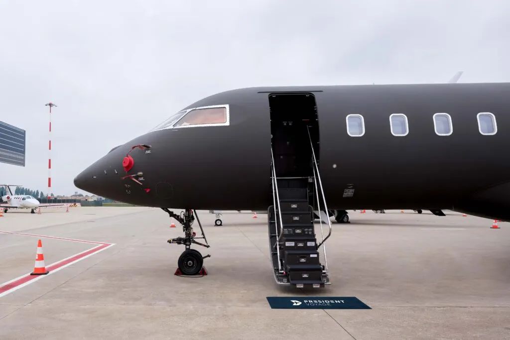 BOMBARDIER BOMBARDIER GLOBAL EXPRESS XRS