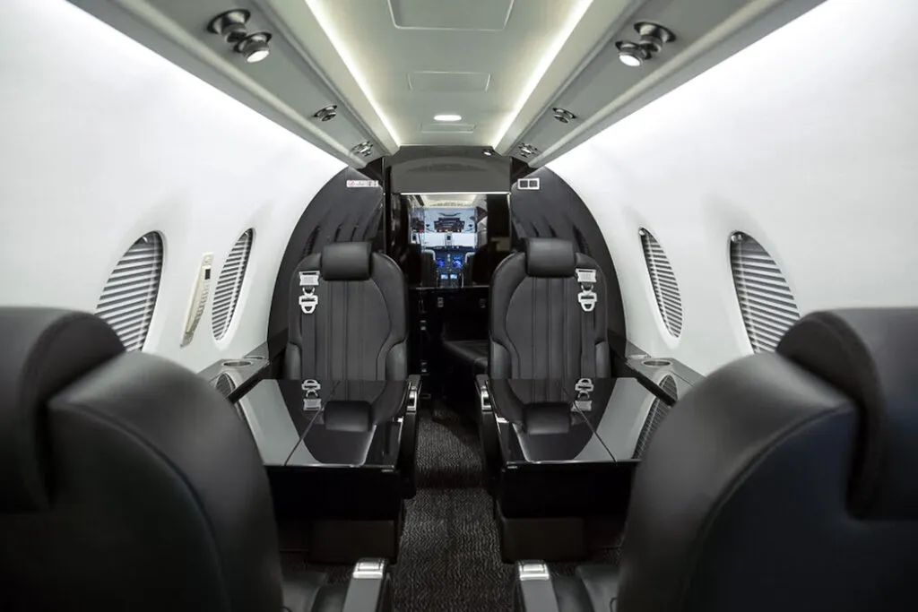 Beechcraft Beechcraft HAWKER 400 – صورة 2