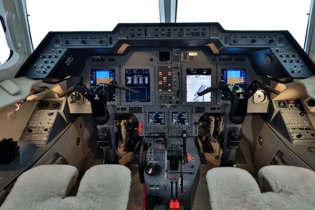 BEECHCRAFT BEECHCRAFT HAWKER 900XP – صورة 4
