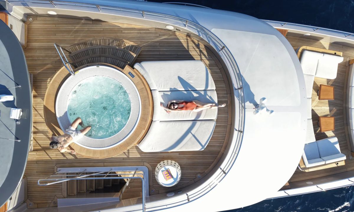 Benetti COSMICO – صورة 8
