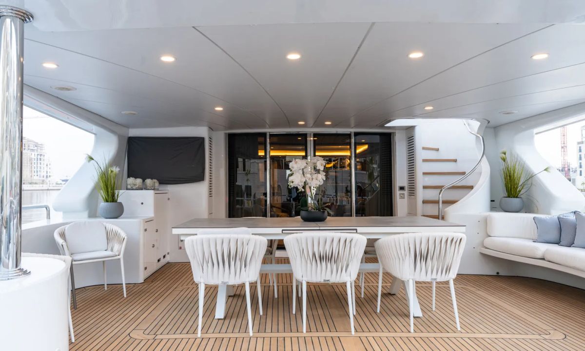 Benetti DXB – صورة 9