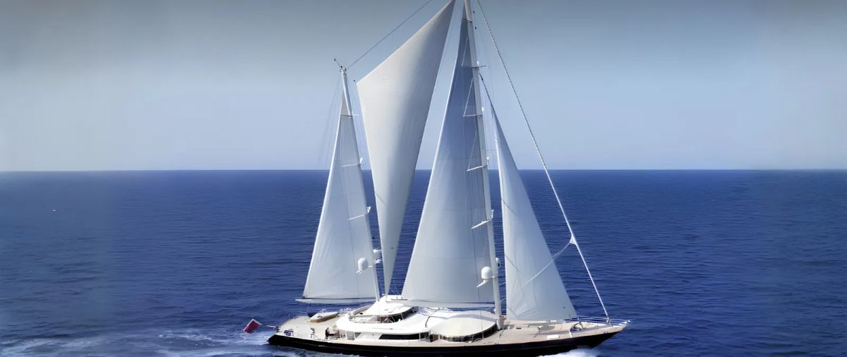 Perini Navi LA LUNA