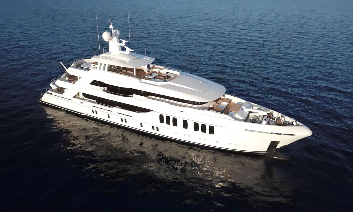 CMB Yachts LIQUID SKY – صورة 5