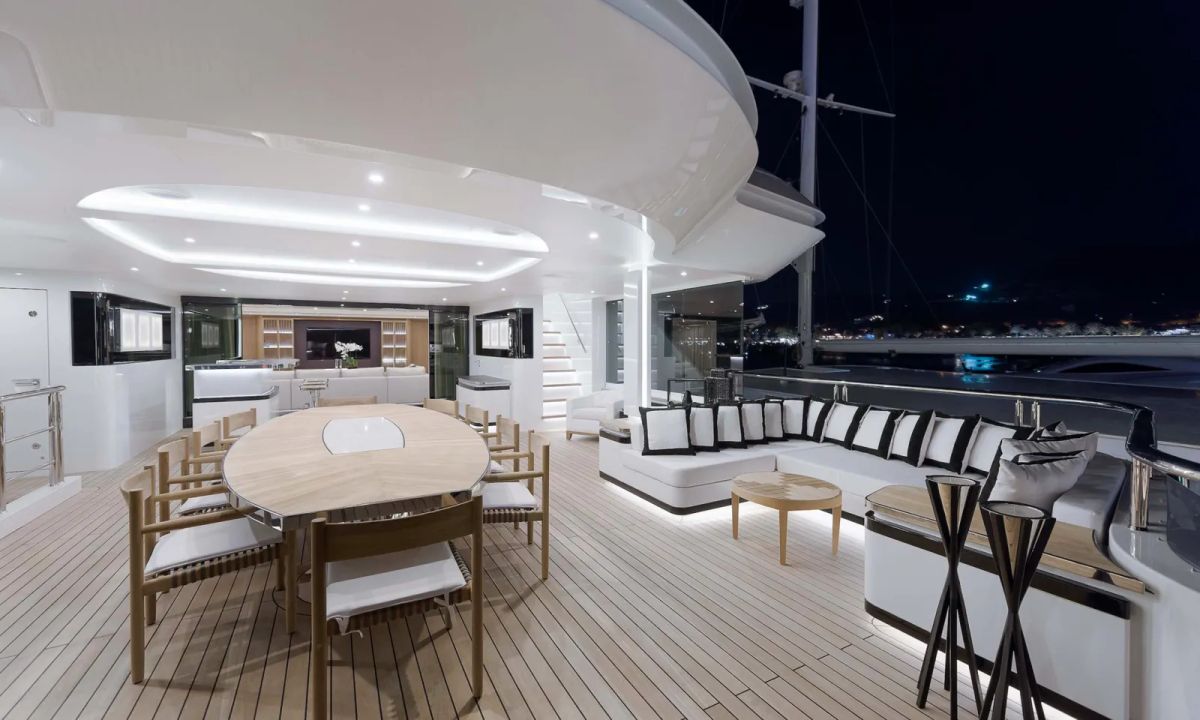 CMB Yachts LIQUID SKY – صورة 9