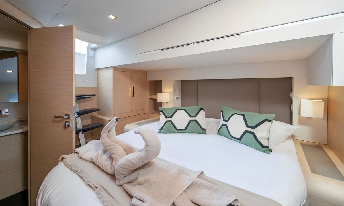 Fountaine Pajot OKINAWA – صورة 4