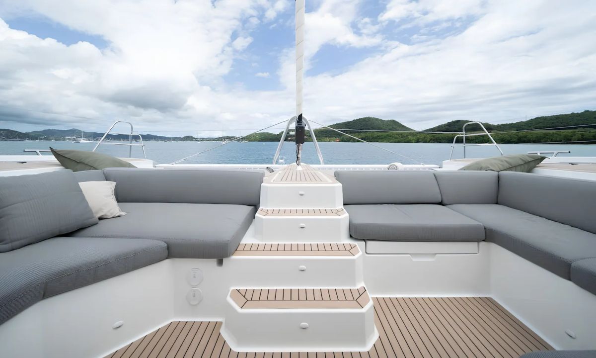 Fountaine Pajot OKINAWA – صورة 7