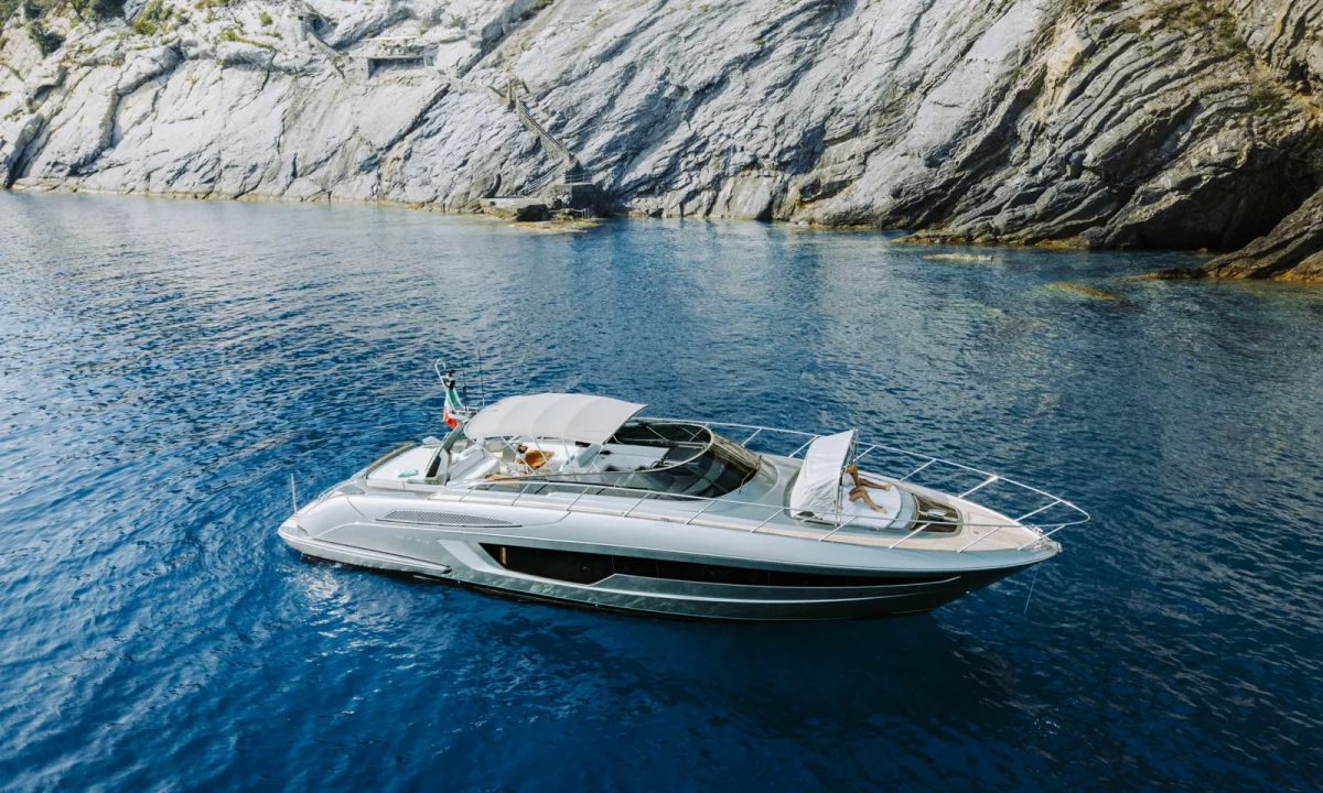 Riva SPECTRE – صورة 2