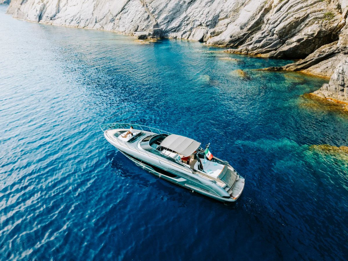Riva SPECTRE – صورة 4